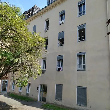 Joli Au Centre D'uriage Apartment